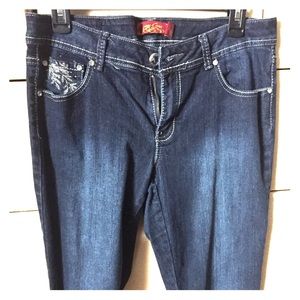 Size 8 Embroidered Blue Jeans!